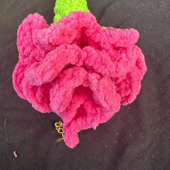 Small Handcrafted Pink and Green Crochet Rose Flower - Picture 4 of 4